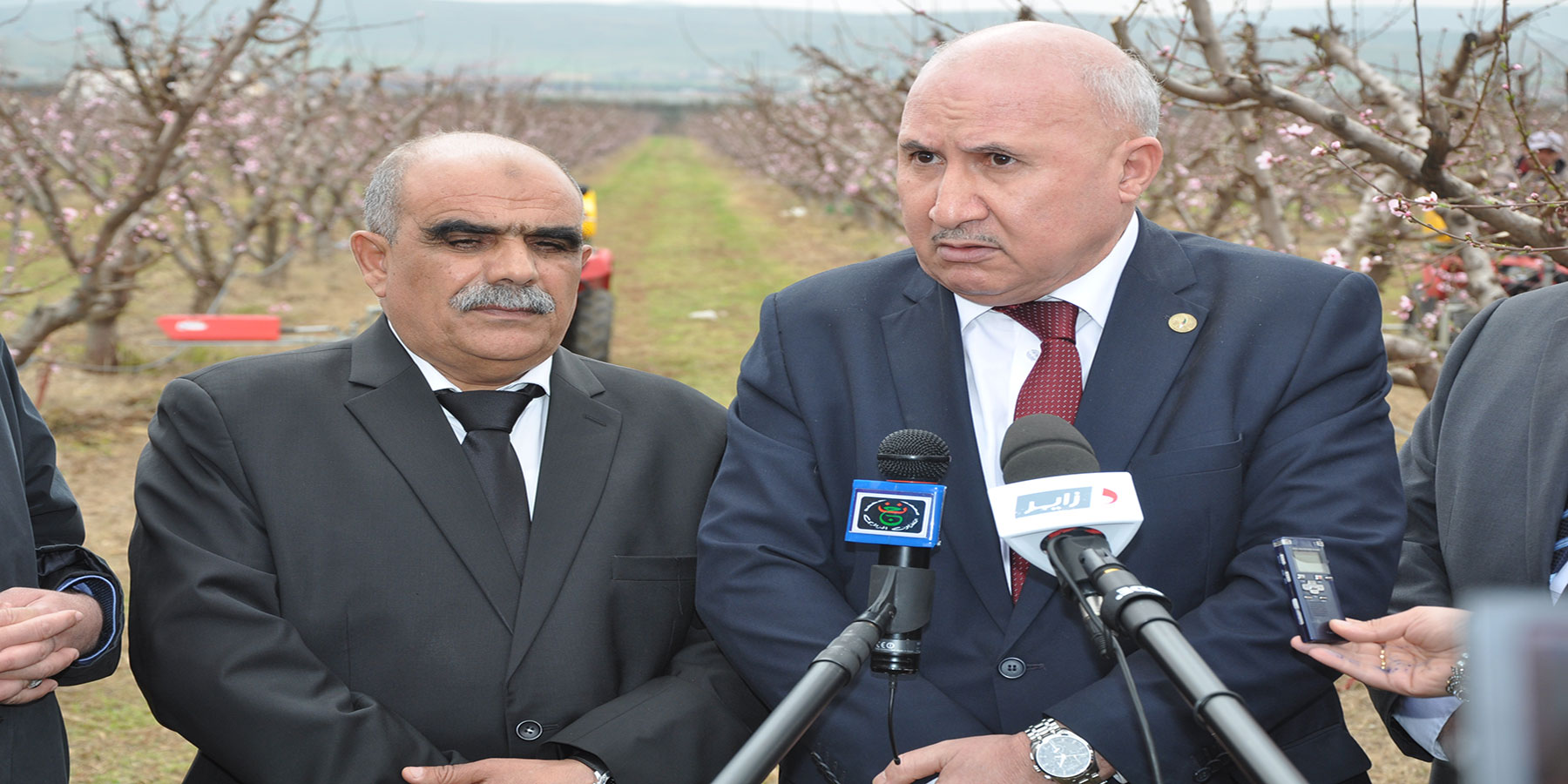 Le ministre de l'Agriculture rend visite à la wilaya de Mascara